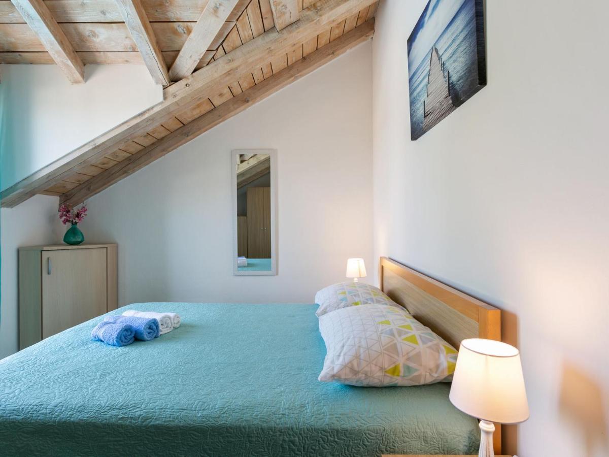 Chic Holiday Home In Marina With Private Swimming Pool Exterior foto